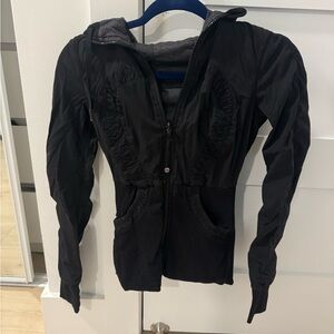 Black lululemon reversible jacket